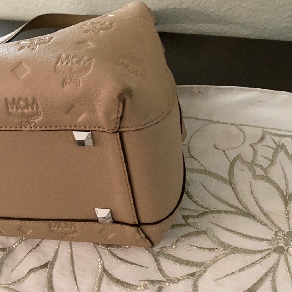 purse - Picture 7 of 8
